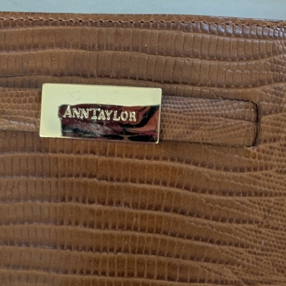 Vtg Ann Taylor Brown Cognac Embossed Leather Satchel Bag Structured Work Tote - Picture 11 of 11